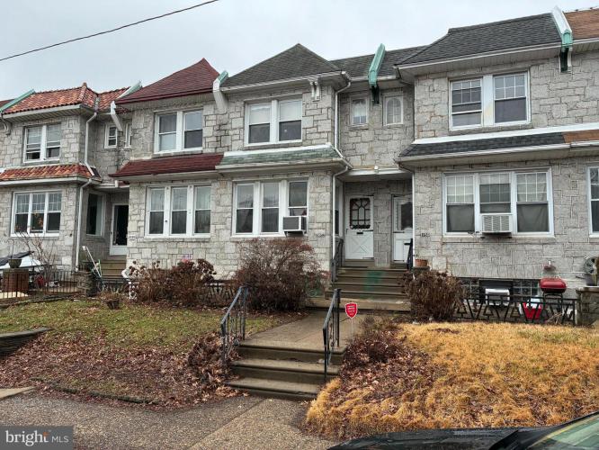 Photo of 3152 Magee Avenue