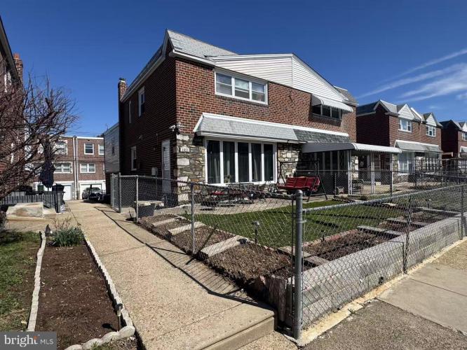 Photo of 1821 Kendrick Street