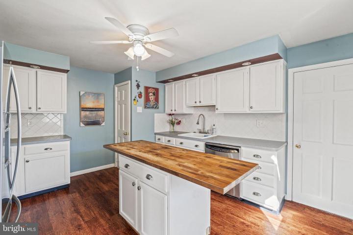 Photo of 4640 E Stiles Street