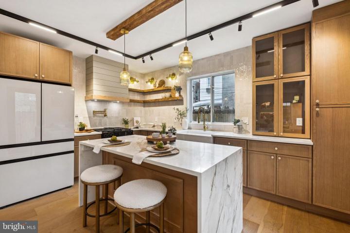 Photo of 1418 Orange Street, Philadelphia PA