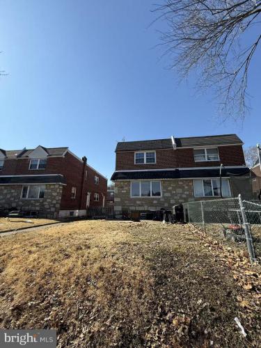 Photo of 7640 Fairfield Street