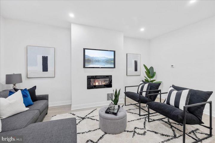 Photo of 420 N 62nd Street