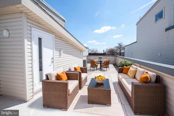 Photo of 908 N 16th Street 2