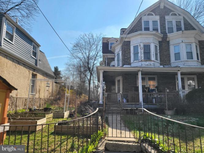 Photo of 222 W Johnson Street, Philadelphia PA