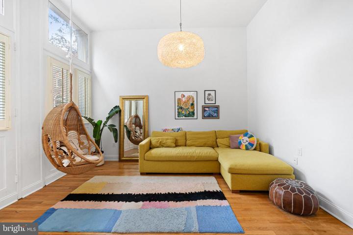 Photo of 210 Church Street 1j