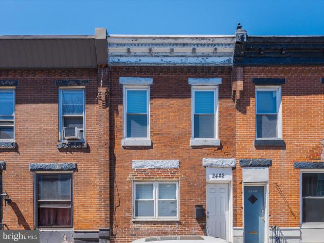 Photo of 2442 S Sheridan Street