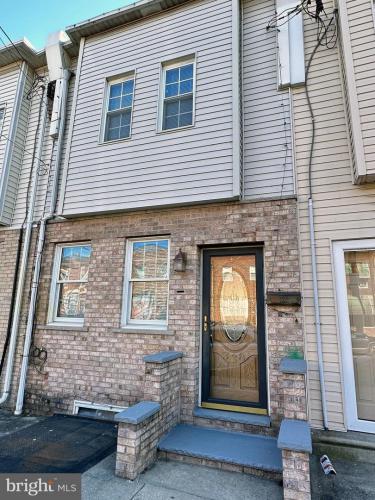 Photo of 338 Snyder Avenue, Philadelphia PA