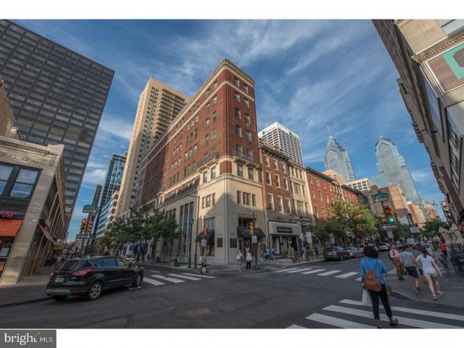 Photo of 1939 Chestnut Street 2c
