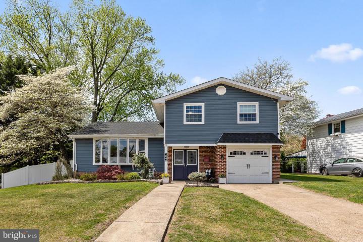 Photo of 1044 Bloomfield Avenue, Philadelphia PA