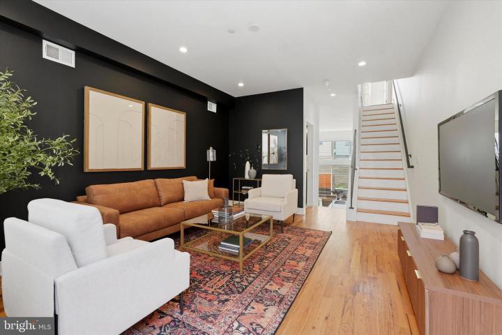 Photo of 2414 Manton Street