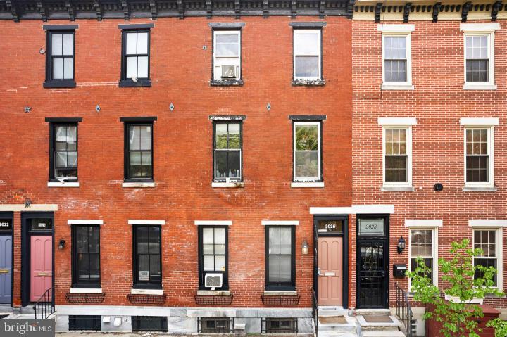 Photo of 2026 Christian Street B, Philadelphia PA