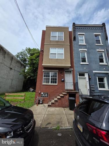 Photo of 2044 N 18th Street, Philadelphia PA