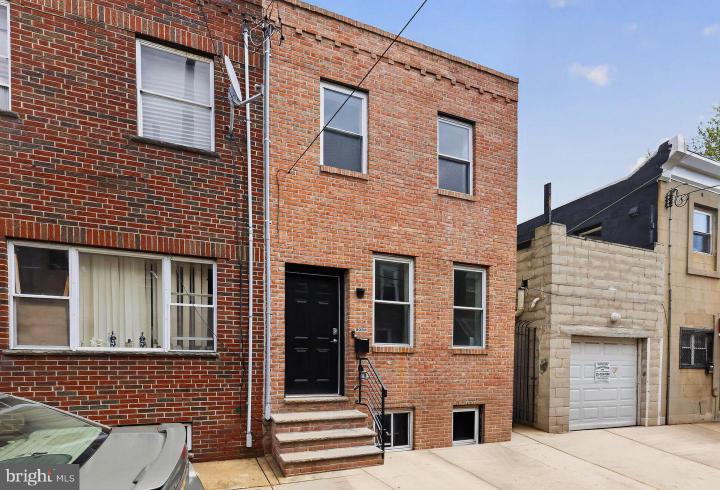 Photo of 2033 S Mildred Street