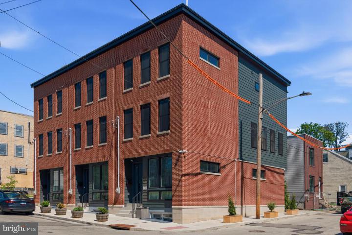 Photo of 6671 Ross Street, Philadelphia PA