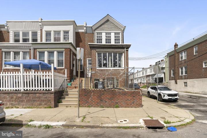 Photo of 571 Van Kirk Street, Philadelphia PA