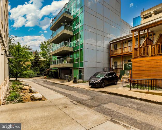 Photo of 122 New Street 4d, Philadelphia PA
