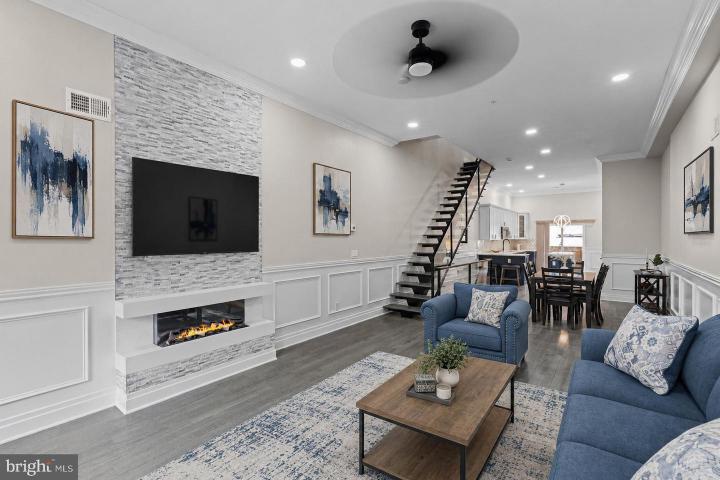 Photo of 933 S 3rd Street