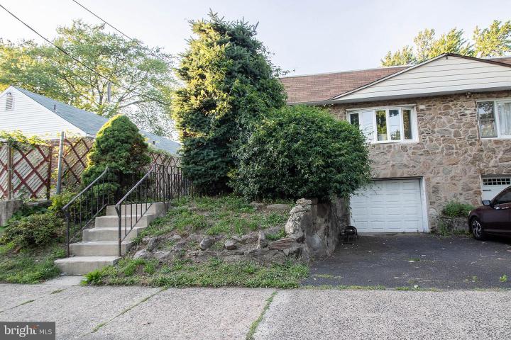 Photo of 217 W 65th Avenue, Philadelphia PA