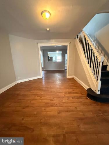 Photo of 5245 Florence Avenue