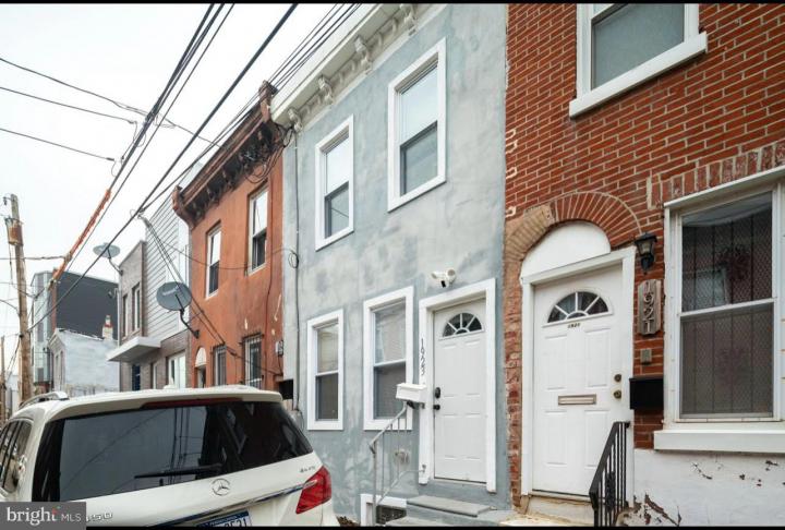 Photo of 1923 N Darien Street, Philadelphia PA