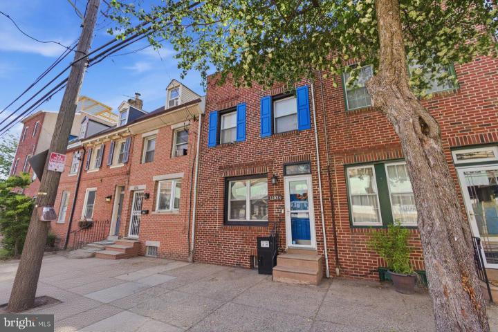 Photo of 1102 S Front Street