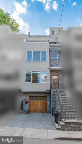 Photo of 236 Delmar Street