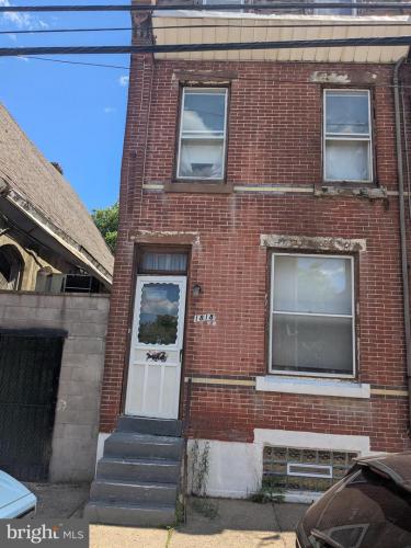 Photo of 1818 Brunner Street