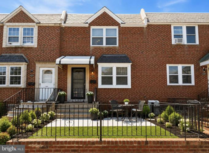 Photo of 1122 Elbridge Street, Philadelphia PA