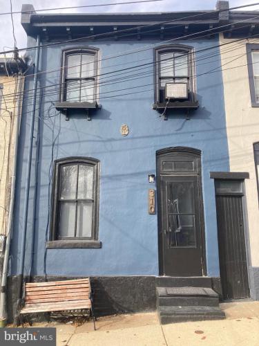 Photo of 310 Carson Street, Philadelphia PA
