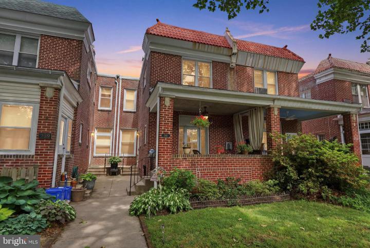 Photo of 241 E Highland Avenue, Philadelphia PA