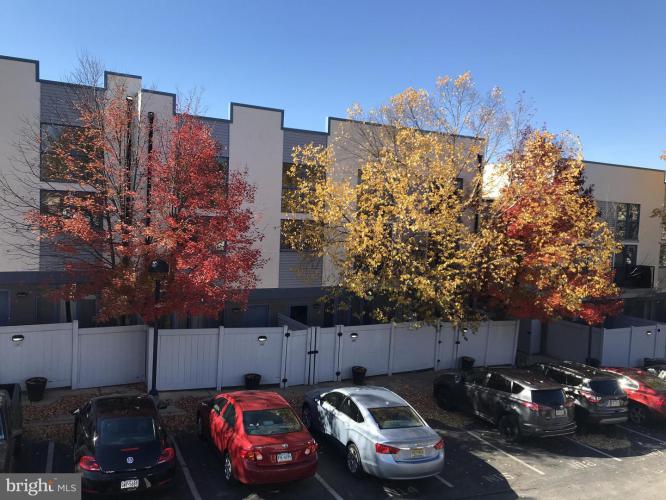 Photo of 182 Gay Street 303