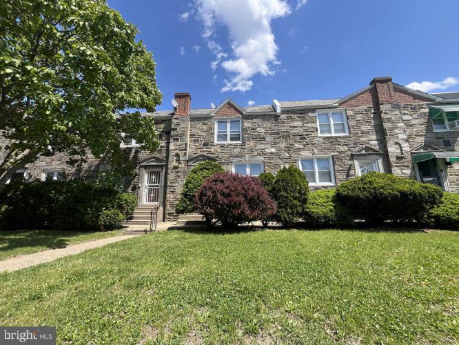 Photo of 433 N 66th Street