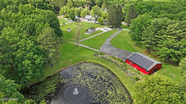 Photo of 429 Sawkill Road, Milford PA