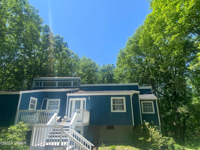 Photo of 813 North Hillview Place, Blooming Grove PA