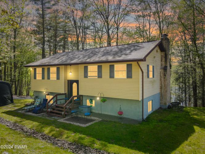 Photo of 157 Water View Drive, Lackawaxen PA
