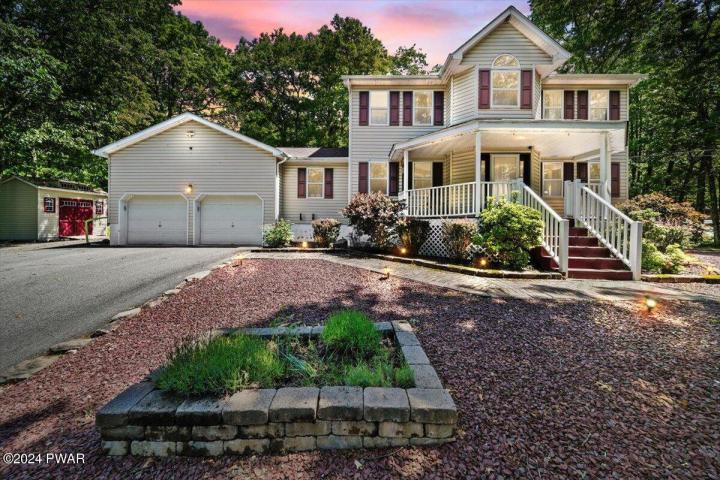 Photo of 800 Sunset Court, Blooming Grove PA