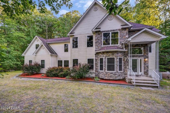 Photo of 122 Corral Lane, Blooming Grove PA