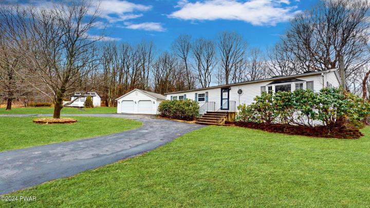 Photo of 188 Well Road, Lackawaxen PA