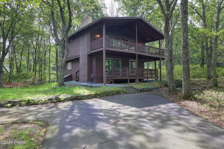 Photo of 113 Horseshoe Lane, Blooming Grove PA