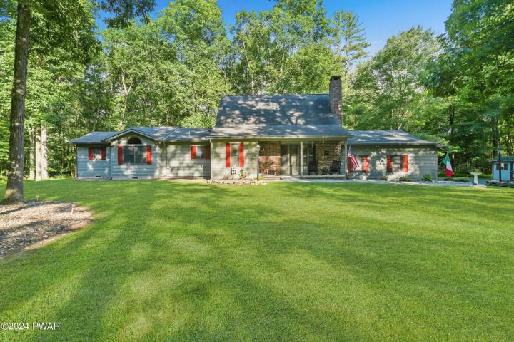 Photo of 130 Foxcroft Drive, Milford PA
