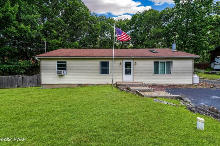 Photo of 155 Gold Key Road, Milford PA