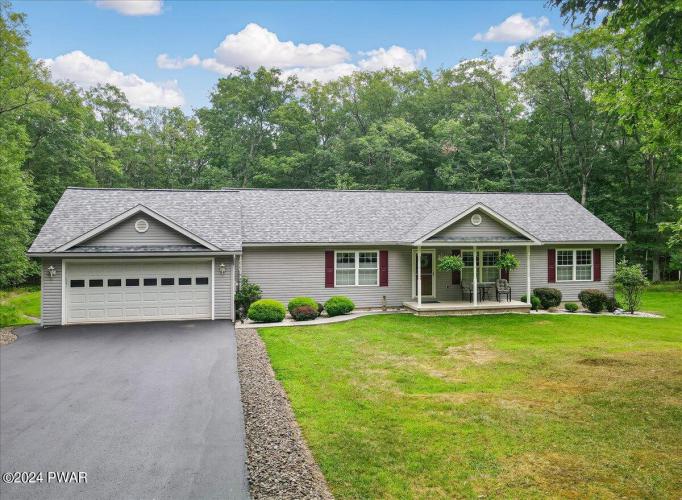 Photo of 114 Ridgewood Lane, Lackawaxen PA