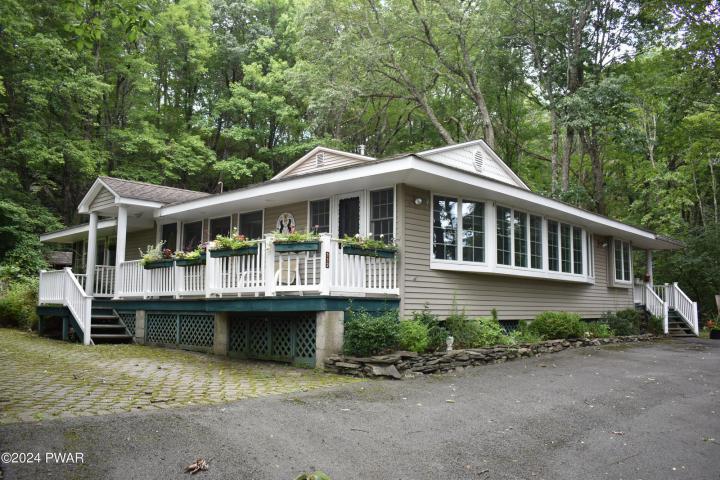 Photo of 112 Lookout Drive, Blooming Grove PA