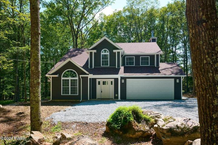 Photo of 110 Forest View Drive, Lackawaxen PA