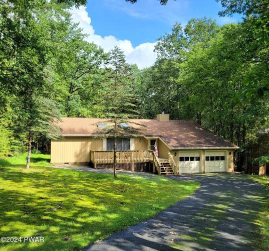 Photo of 114 Heron Bay Road, Blooming Grove PA