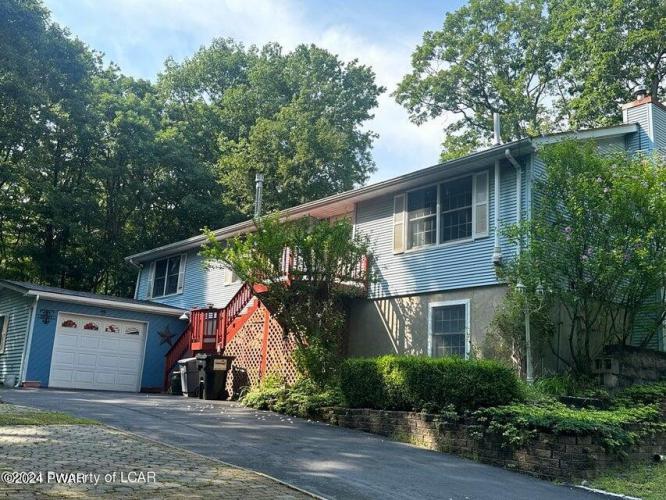 Photo of 124 Portage Lane, Blooming Grove PA