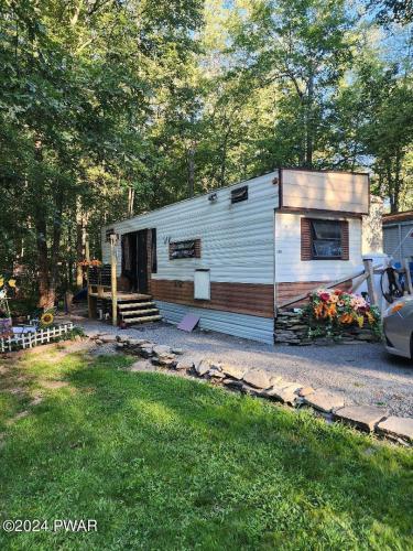 Photo of 911 Birchy Brook Drive, Milford PA