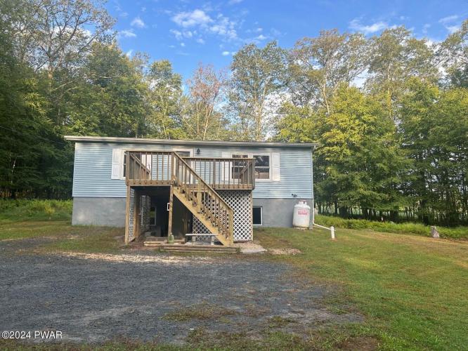 Photo of 133 Muldovan Drive, Lackawaxen PA