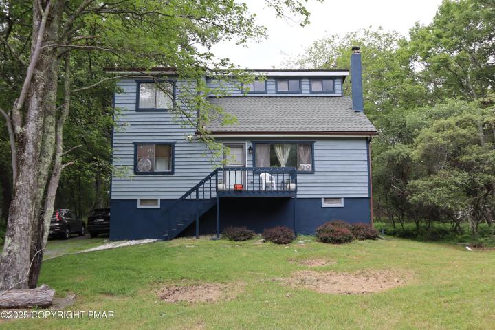 Photo of 2116 Bobolink Trail, Bushkill PA