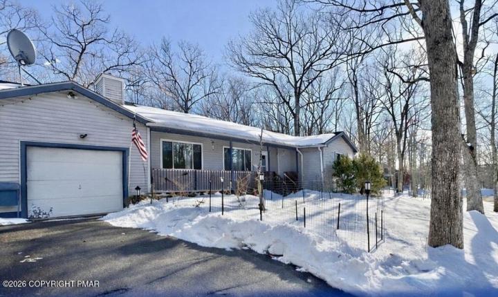 Photo of 217 Bindale Road, Tamiment PA